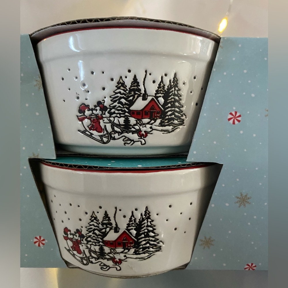 Disney Mickey & Minnie Christmas Set 🎄❄️🤍 - Picture 3 of 5